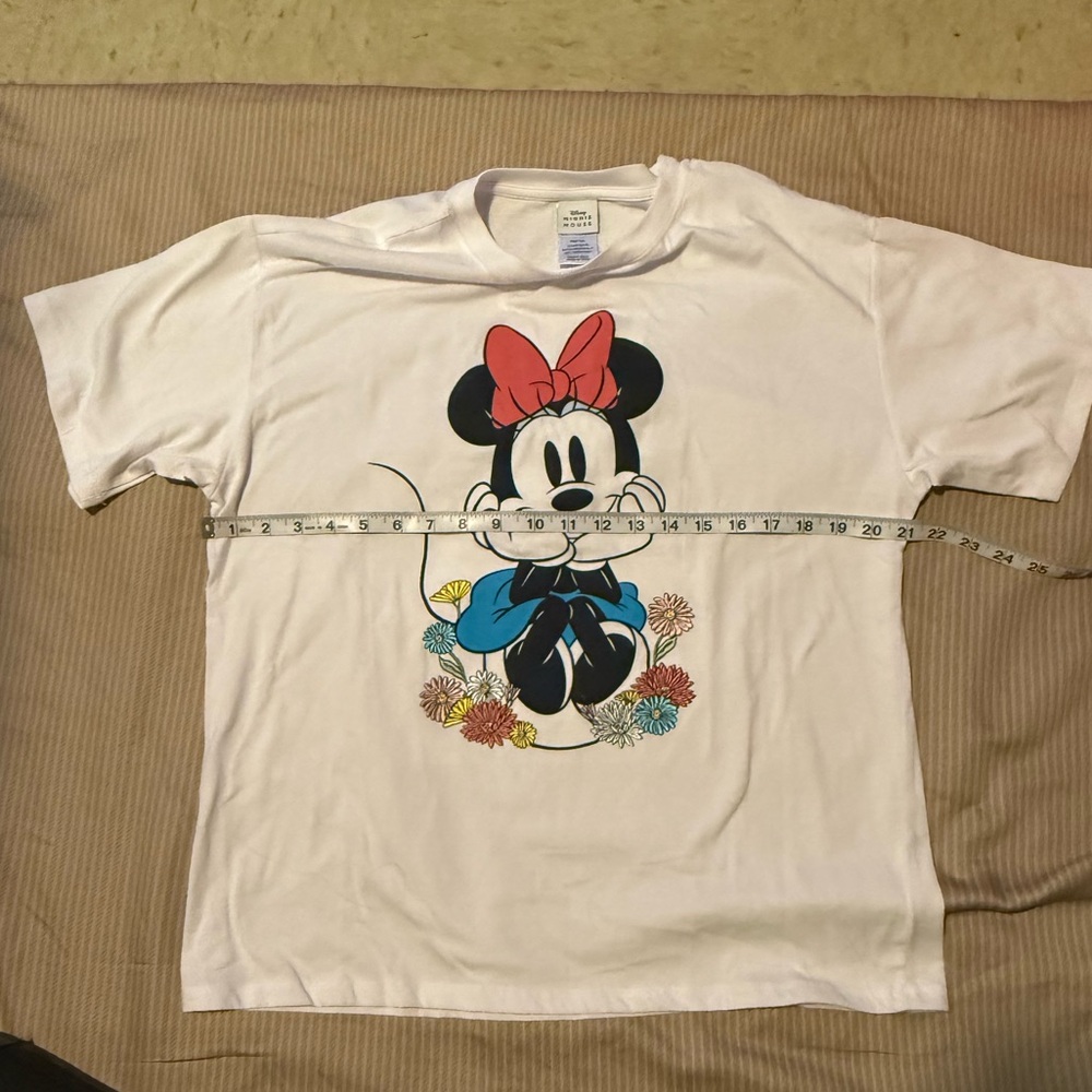 Disney Minnie Mouse Embroidered Flowers Graphic T-Shirt - Picture 3 of 4